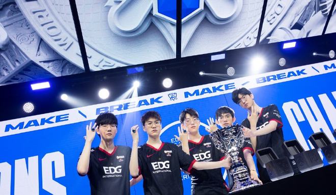 赛季后期的 赛季后期的