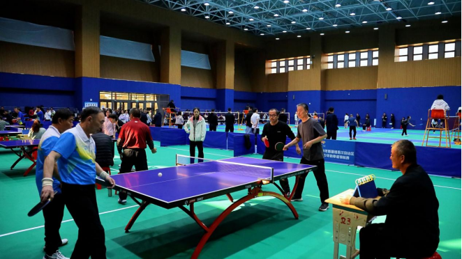 值的年轻球 值的年轻球