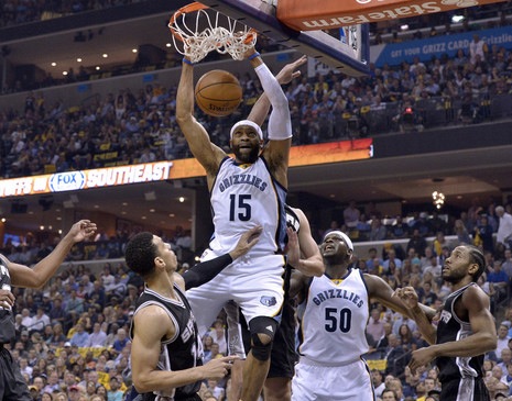 体育逐梦十四运：奥运金牌组合施廷懋 王涵女子双人三米板摘金